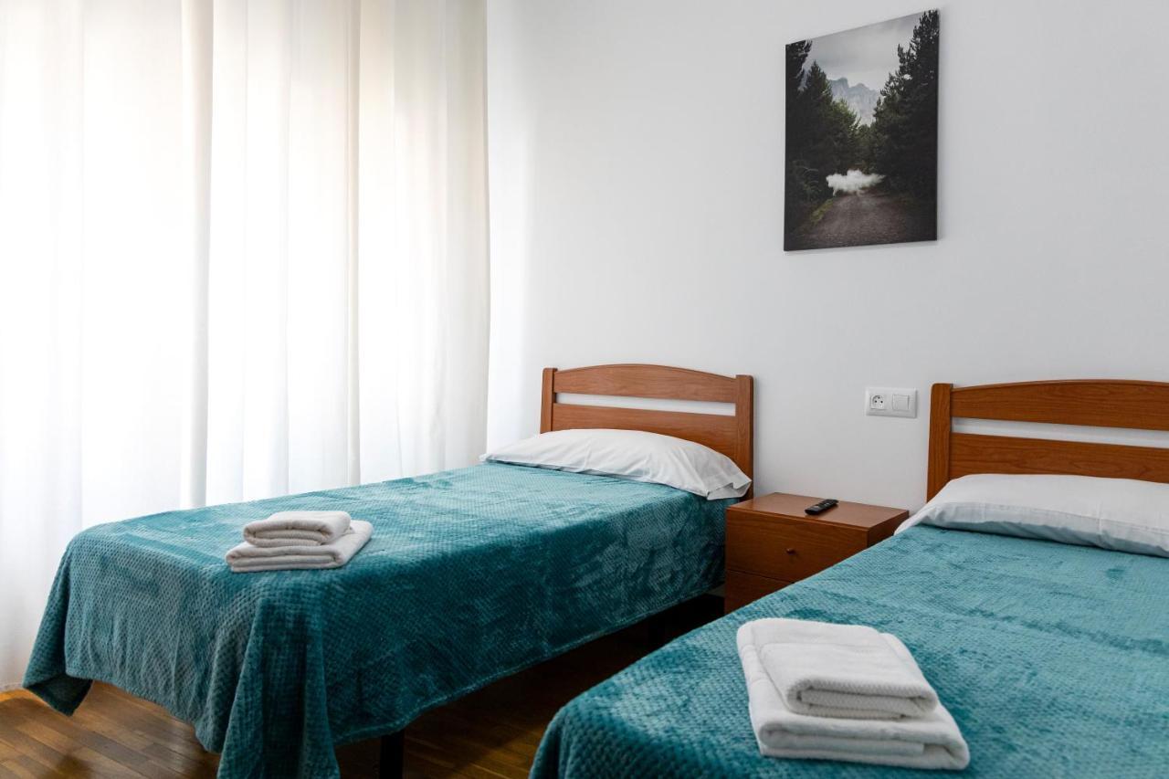 Yani'S Hospedaje Pension 1 Estrella Arriondas Dış mekan fotoğraf