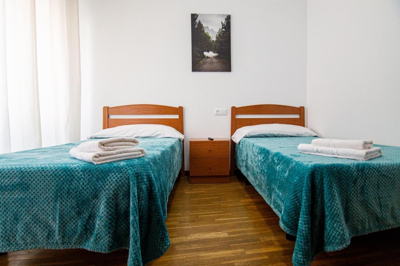 Yani'S Hospedaje Pension 1 Estrella Arriondas Dış mekan fotoğraf